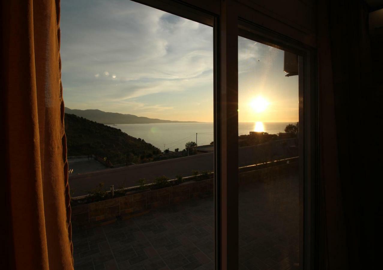 Le Gjero Luxury Villa Ksamil Bagian luar foto